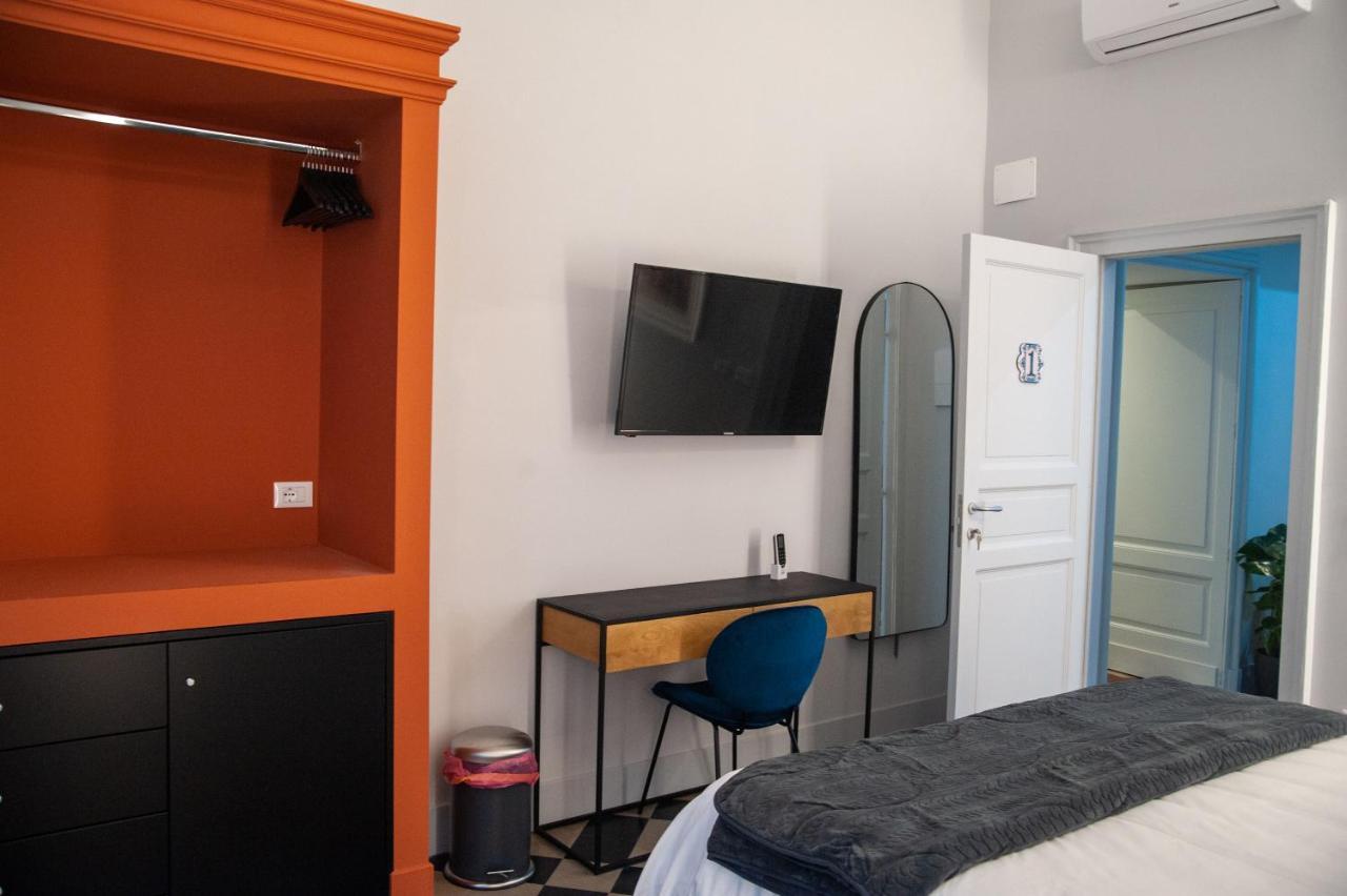 Catarina Suites - Centro Storico Catánia Buitenkant foto