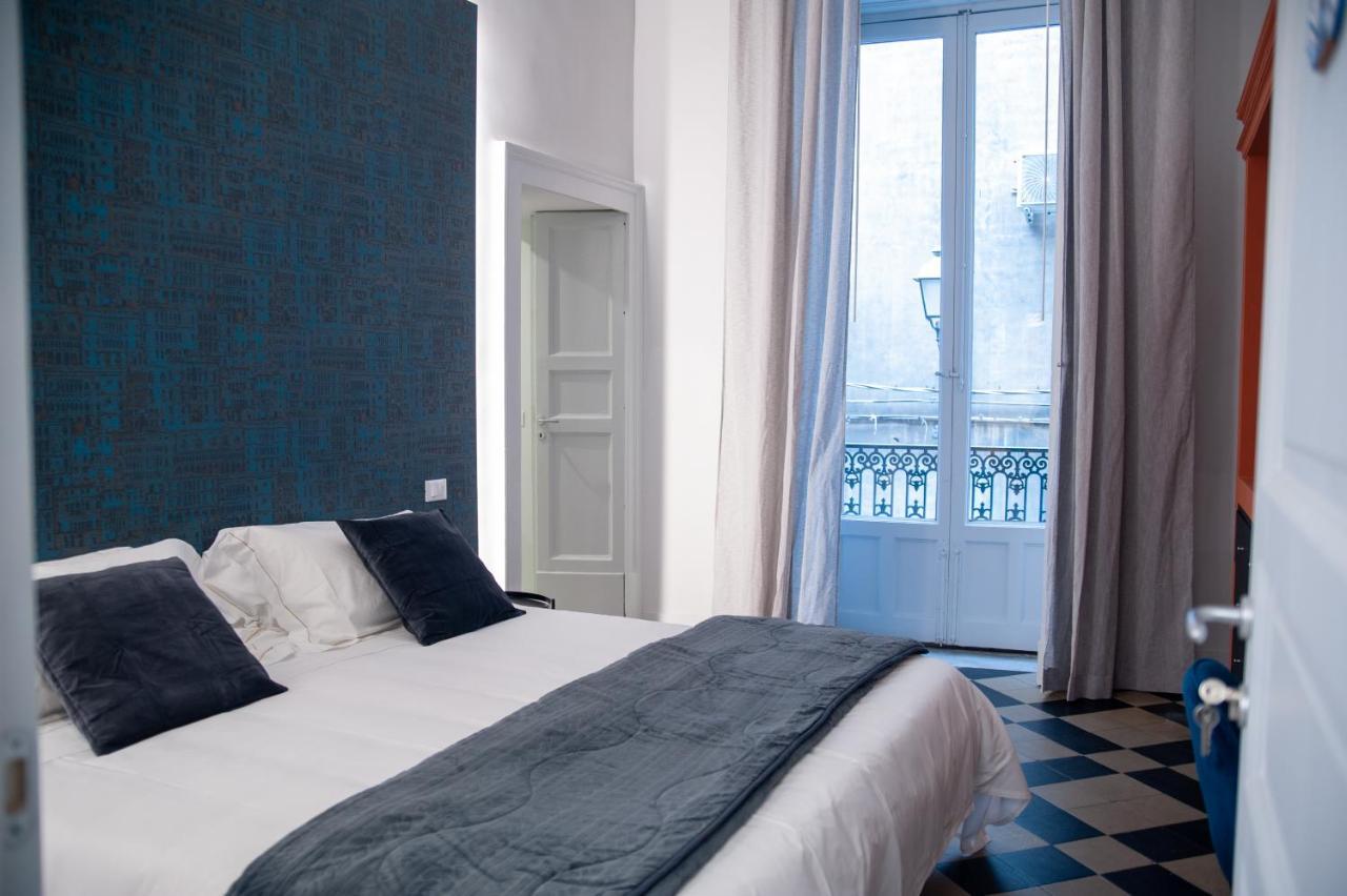 Catarina Suites - Centro Storico Catánia Buitenkant foto